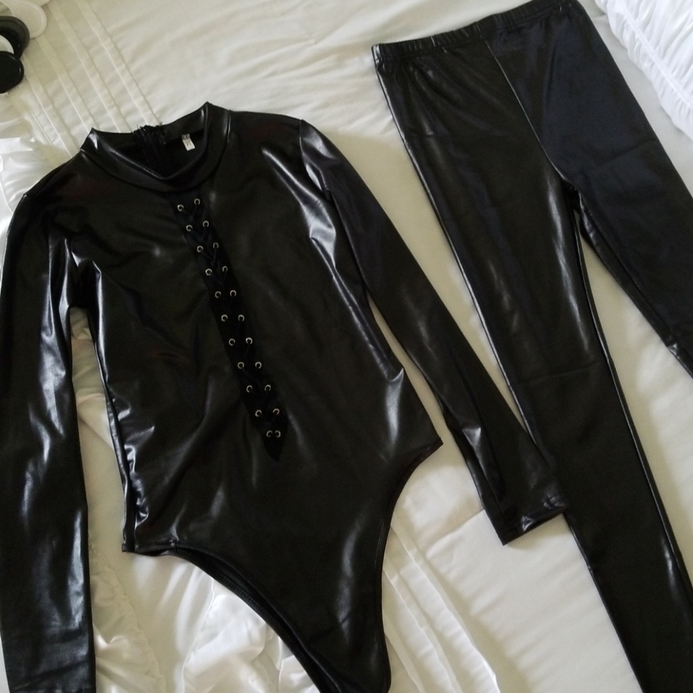 Faux leather set (not fashion nova) new never worn